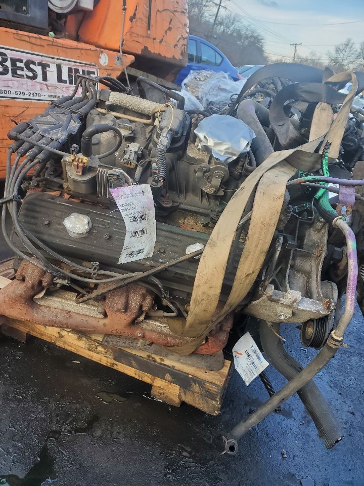 2000 CHEVROLET VAN 5.7L 8cyl Gasoline ENGINE ASSEMBLY - 415099 — photo 3