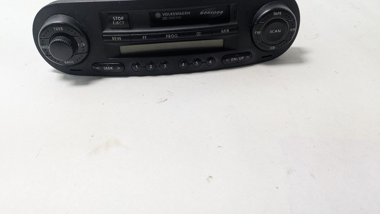 1999 VOLKSWAGEN BEETLE 4cyl Gasoline 2.0 Radio Audio - 415353