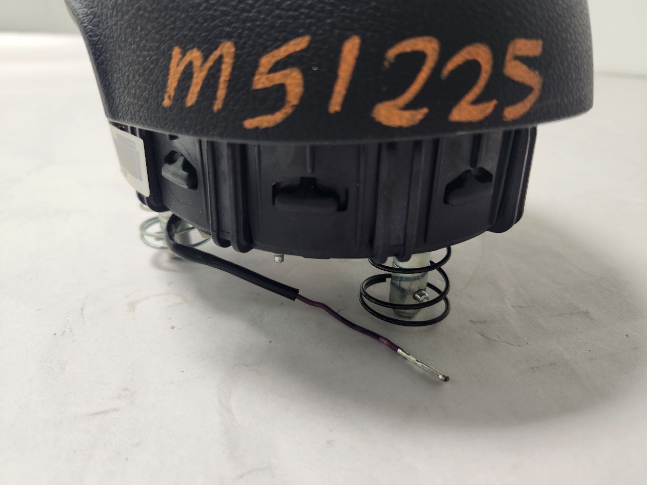 2015 KIA SEDONA 6cyl Gasoline 3.3 AIR BAG - 415495 — photo 2