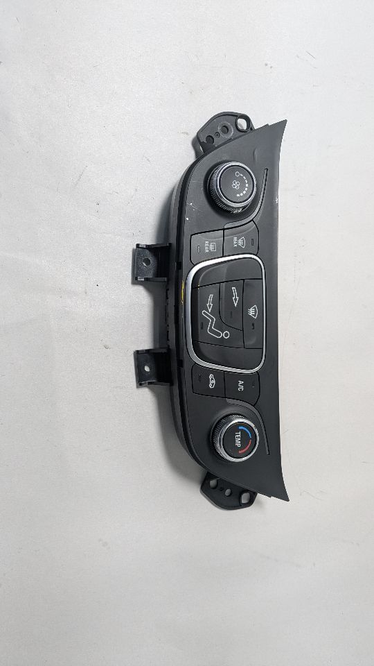 2022 CHEVROLET EQUINOX 1.5L 4cyl Turbo Gasoline TEMP CONTROL - 415867