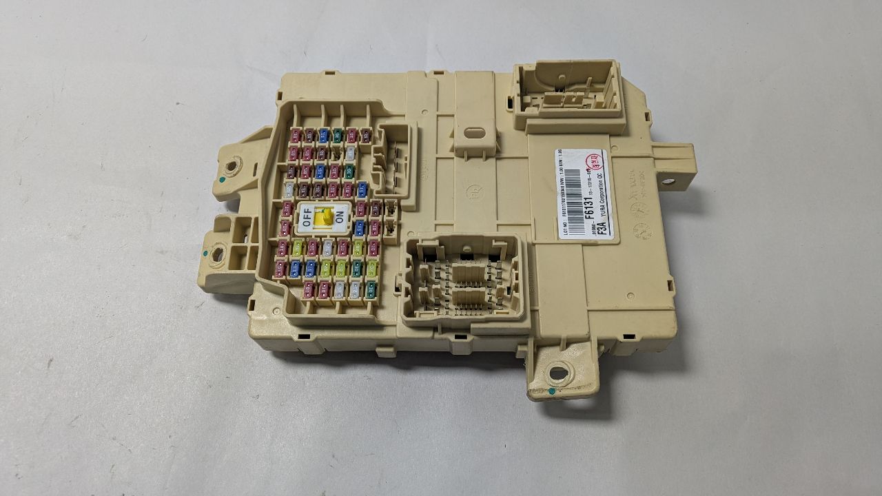2017 KIA CADENZA 3.3L 6cyl Gasoline VVT Fuse Box, Cabin - 415964