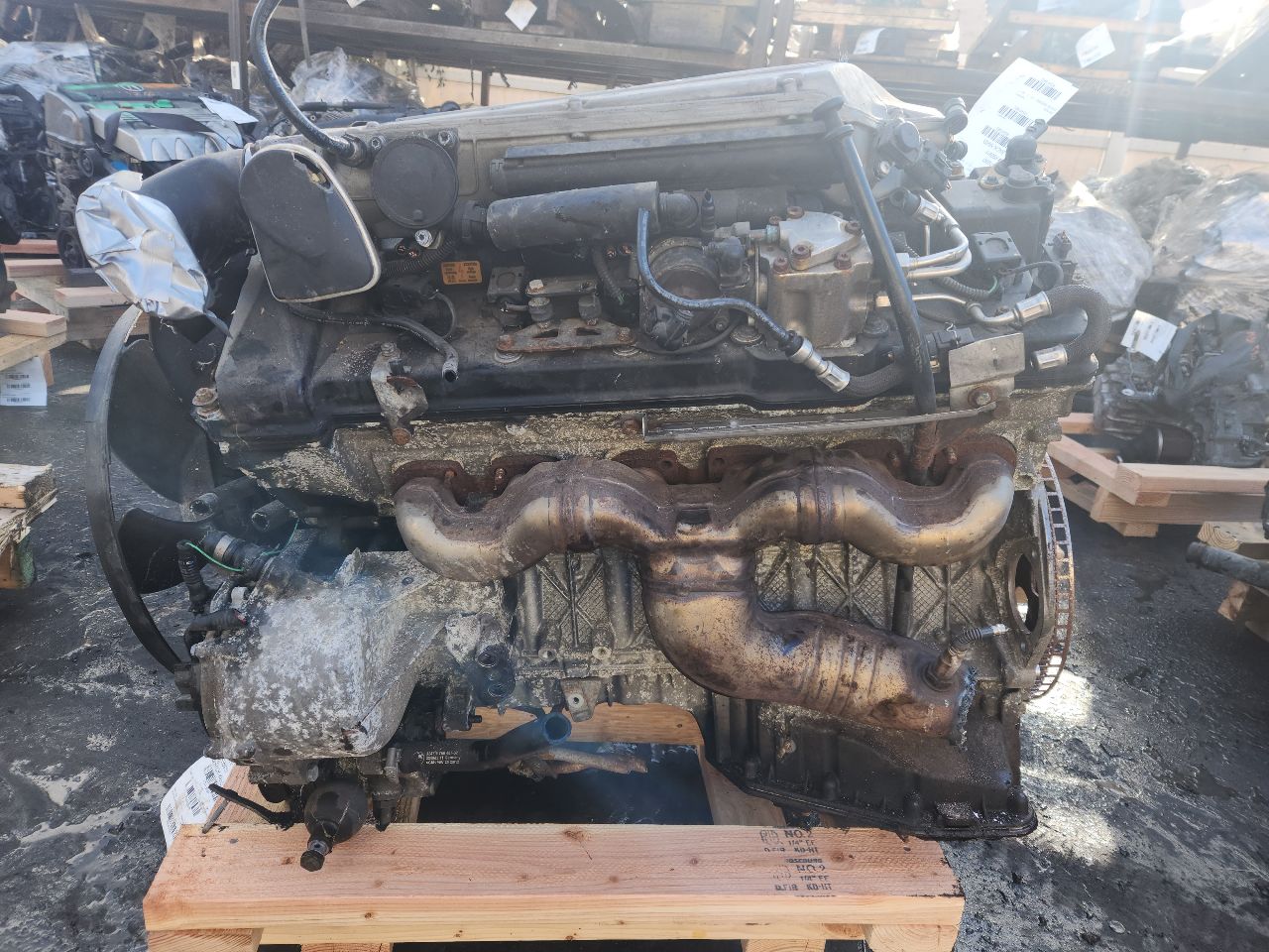 2008 BMW 760i ENGINE ASSEMBLY - 415982 — photo 4