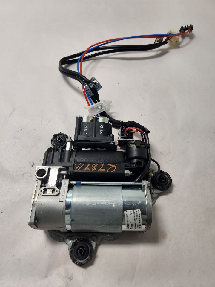 2008 BMW 760i Susp Comp Pump - 416155 — photo 1