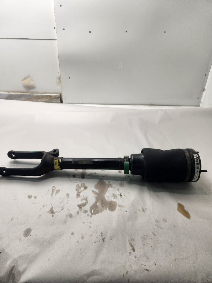 2011 MERCEDES-BENZ GL-CLASS STRUT - 416258 — photo 3