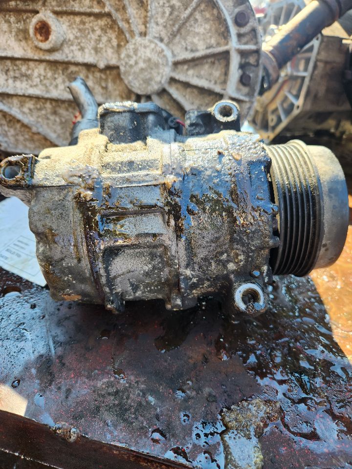 2011 MERCEDES-BENZ GL-CLASS AC COMPRESSOR - 416296 — photo 3