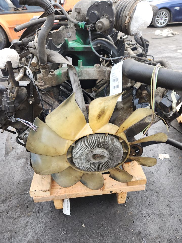2011 FORD E350 VAN 5.4L 8cyl Gasoline ENGINE ASSEMBLY - 416762 — photo 3