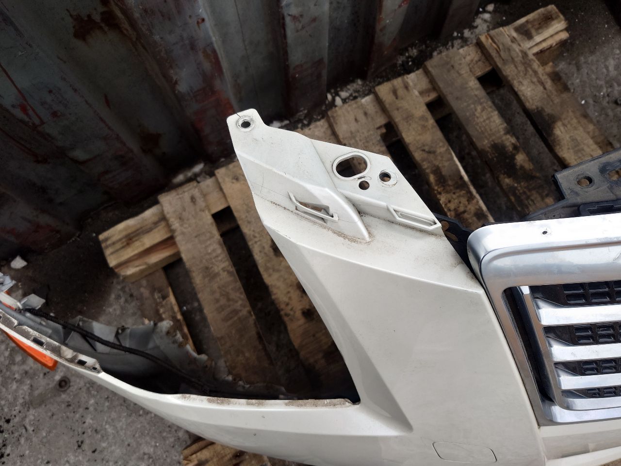 2014 CADILLAC XTS 6cyl Gasoline 3.6 BUMPER ASSY, FRONT - 416836 — photo 2