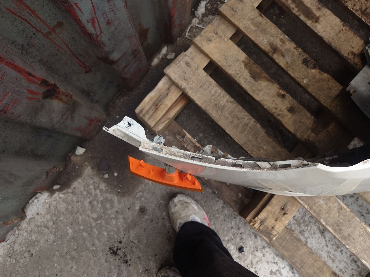 2014 CADILLAC XTS 6cyl Gasoline 3.6 BUMPER ASSY, FRONT - 416836 — photo 3