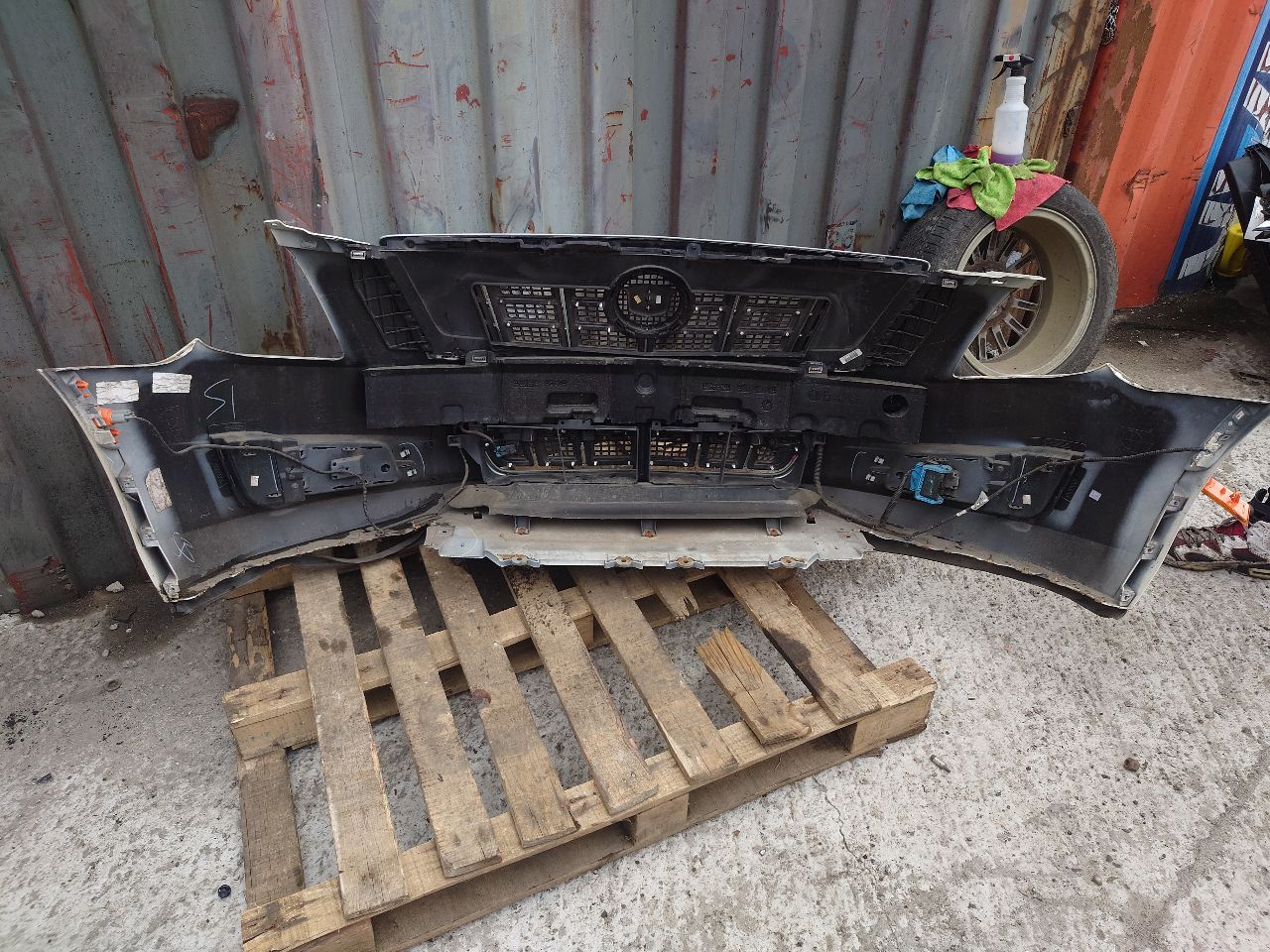2014 CADILLAC XTS 6cyl Gasoline 3.6 BUMPER ASSY, FRONT - 416836 — photo 6