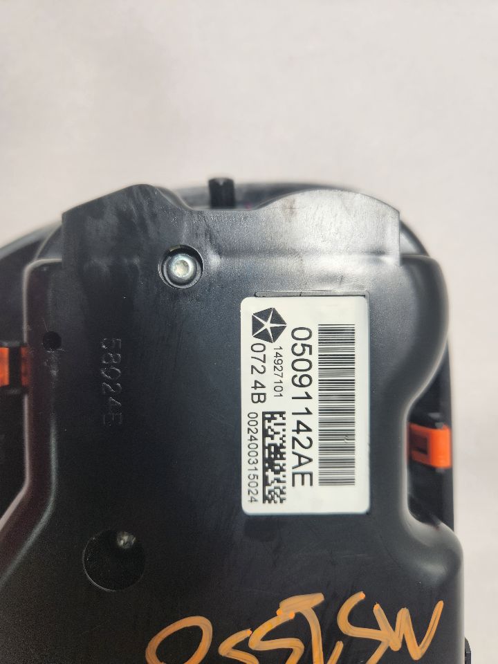 2014 DODGE DART 4cyl Gasoline 2.4 TEMP CONTROL - 417104 — photo 8