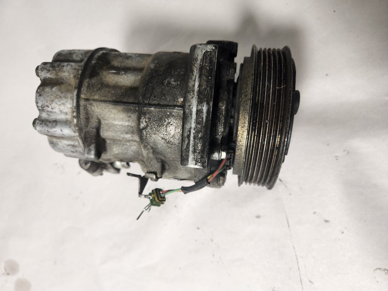 2009 MINI COOPER COOPER 4cyl Gasoline 1.6 AC COMPRESSOR - 417121 — photo 5
