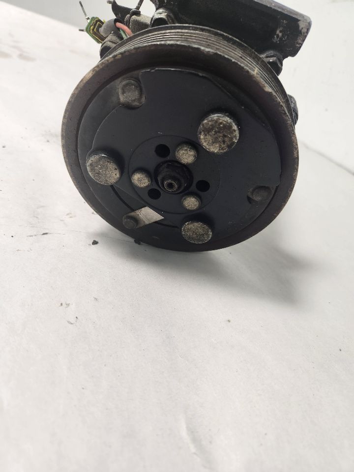2009 MINI COOPER COOPER 4cyl Gasoline 1.6 AC COMPRESSOR - 417121 — photo 6