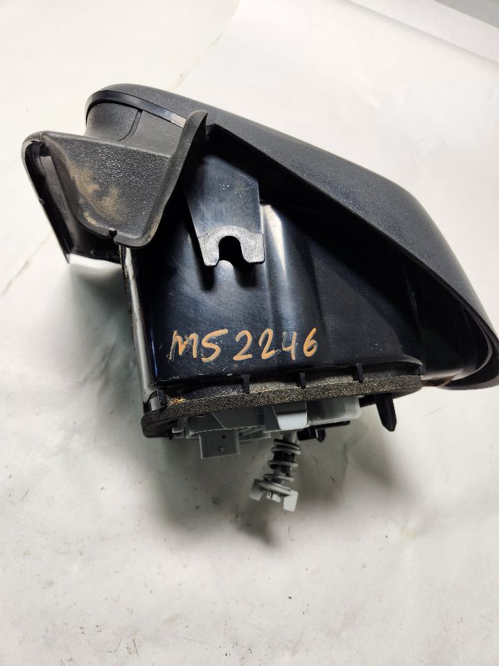 2017 JEEP RENEGADE 2.4L 4cyl Gasoline VVT Left TAIL LAMP - 417207 — photo 4