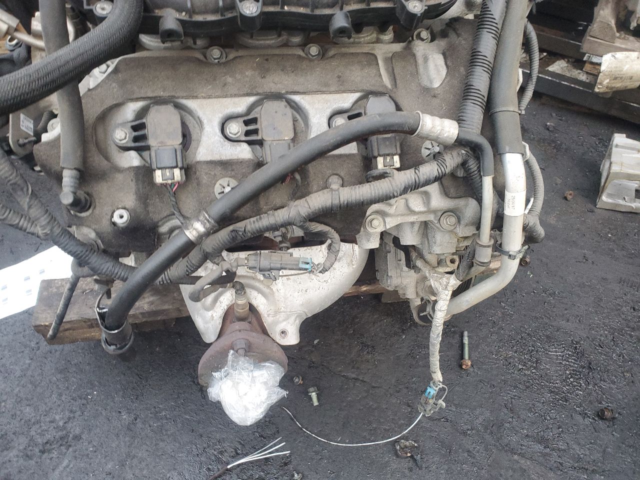 2017 CHEVROLET TRAVERSE 6cyl Gasoline 3.6 ENGINE ASSEMBLY - 417268 — photo 4
