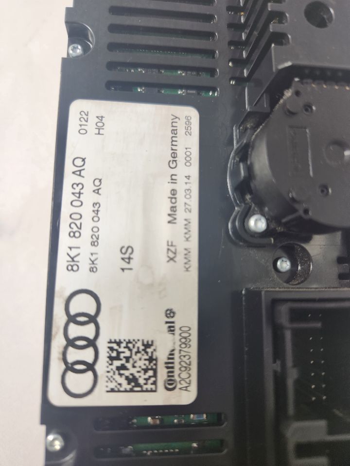 2014 AUDI A5 4cyl Gasoline Turbo 2.0 TEMP CONTROL - 417324 — photo 4