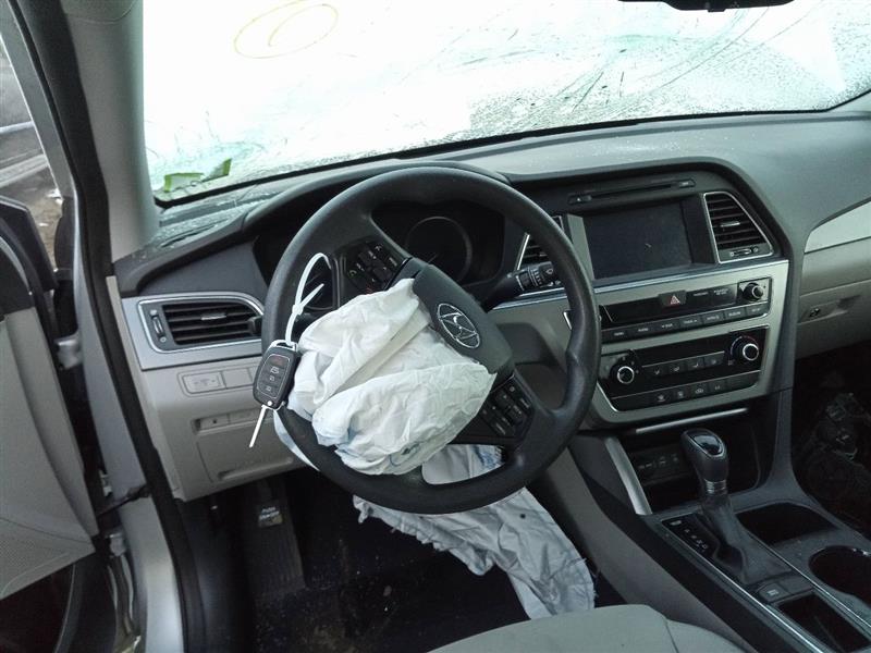 2016 HYUNDAI SONATA 4cyl Gasoline 2.4 Anti-lock Brake Pts - 417435 — photo 4