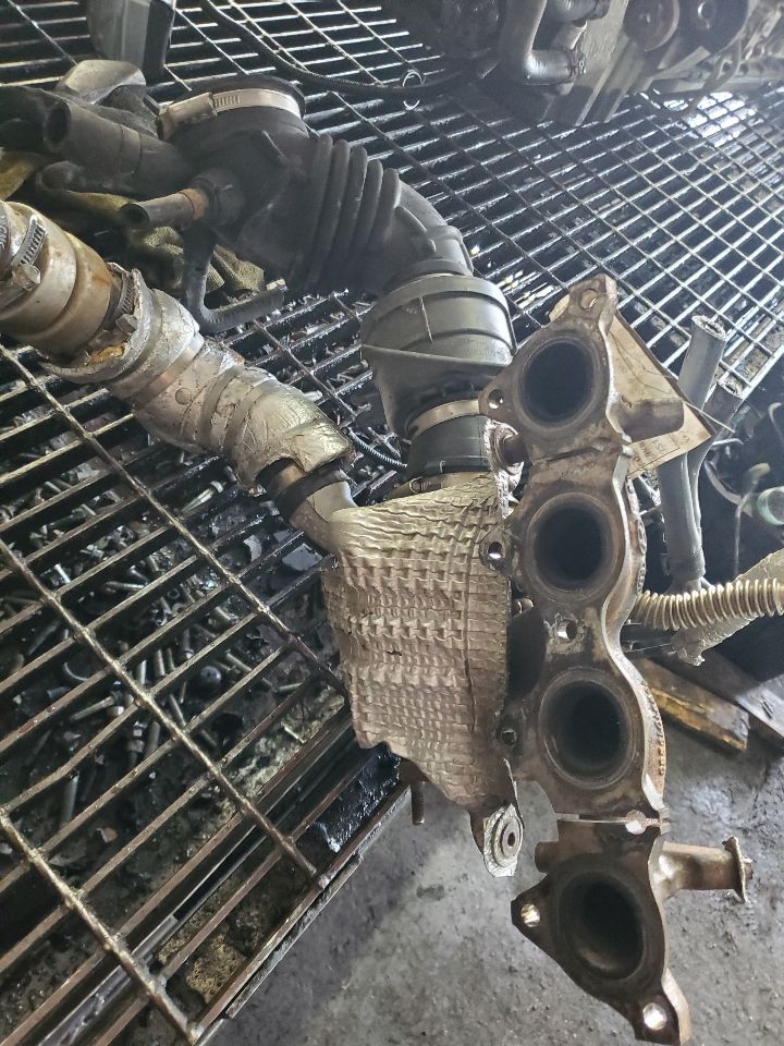 2016 HYUNDAI TUCSON 4cyl Gasoline Turbo 1.6 Turbo-Supercharger - 417899 — photo 3