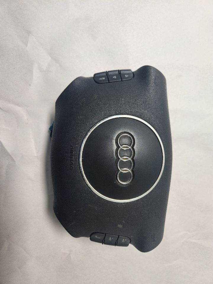 2006 AUDI A4 4cyl Gasoline Turbo 1.8 Left AIR BAG - 418097 — photo 1