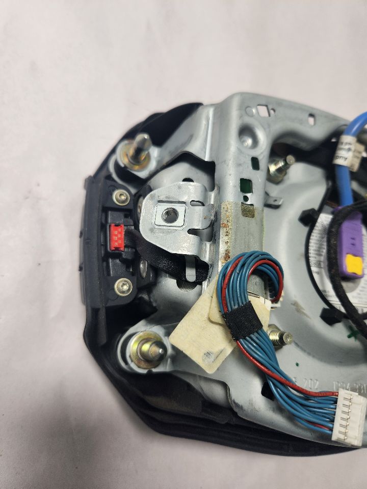 2006 AUDI A4 4cyl Gasoline Turbo 1.8 Left AIR BAG - 418097 — photo 5