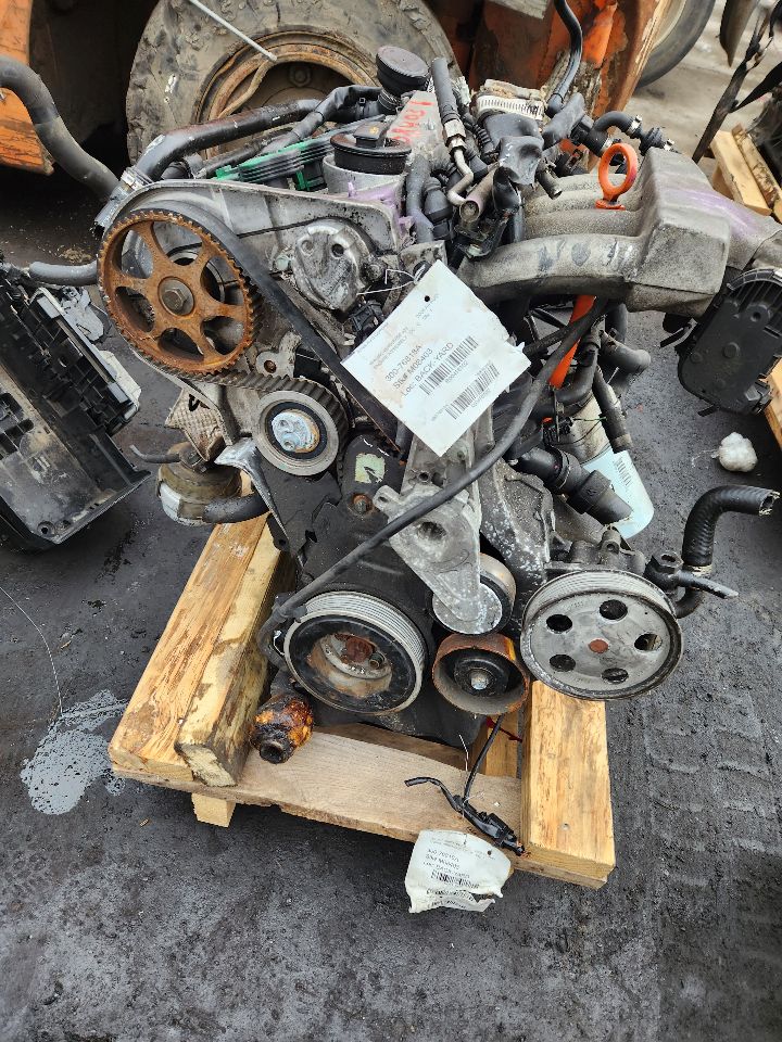 2006 AUDI A4 4cyl Gasoline Turbo 1.8 ENGINE ASSEMBLY - 418102