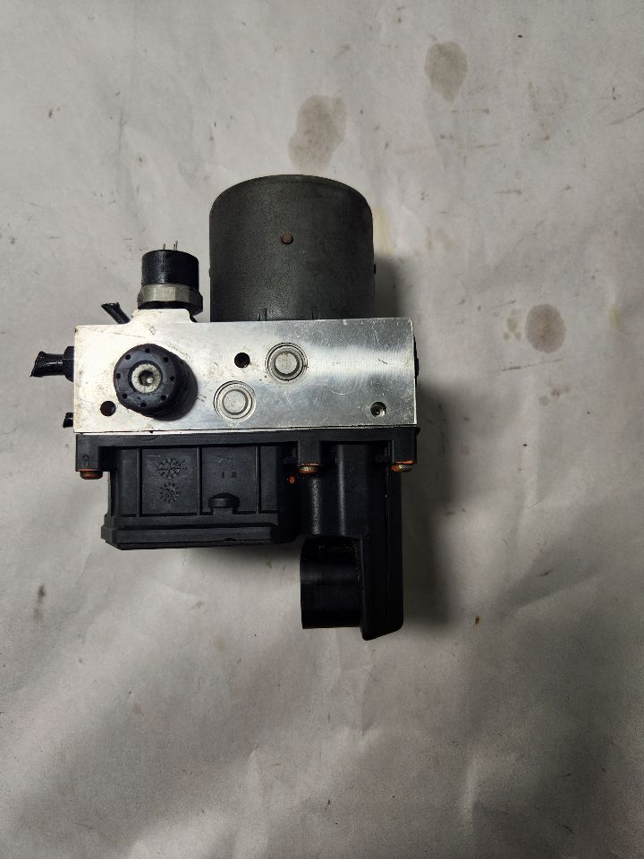 2006 AUDI A4 4cyl Gasoline Turbo 1.8 Anti-lock Brake Pts - 418105