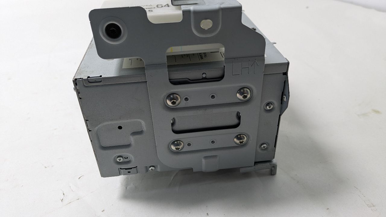 2014 INFINITI Q50 6cyl Gasoline 3.7 Radio Audio - 418153 — photo 3