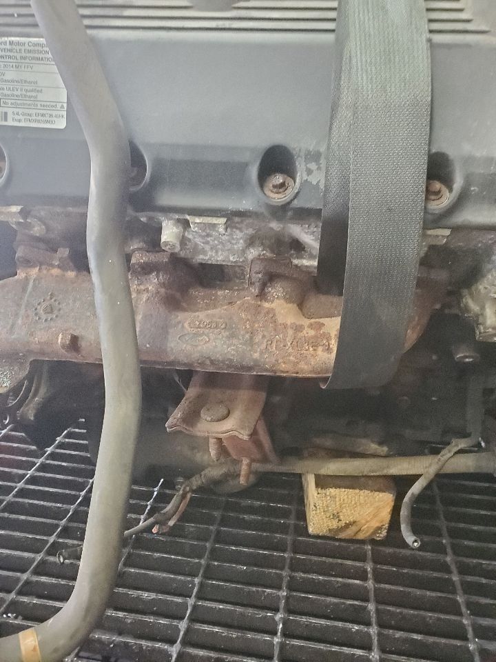 2014 FORD E350 VAN 5.4L 8cyl Gasoline ENGINE ASSEMBLY - 418187 — photo 5