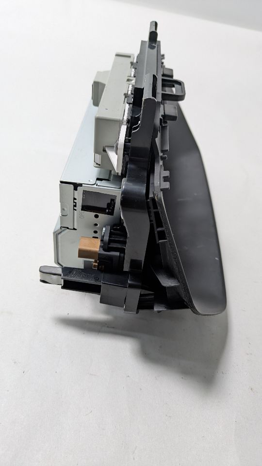 2013 ACURA ILX 1.5L 4cyl Hybrid VVT Radio Audio - 418196 — photo 6