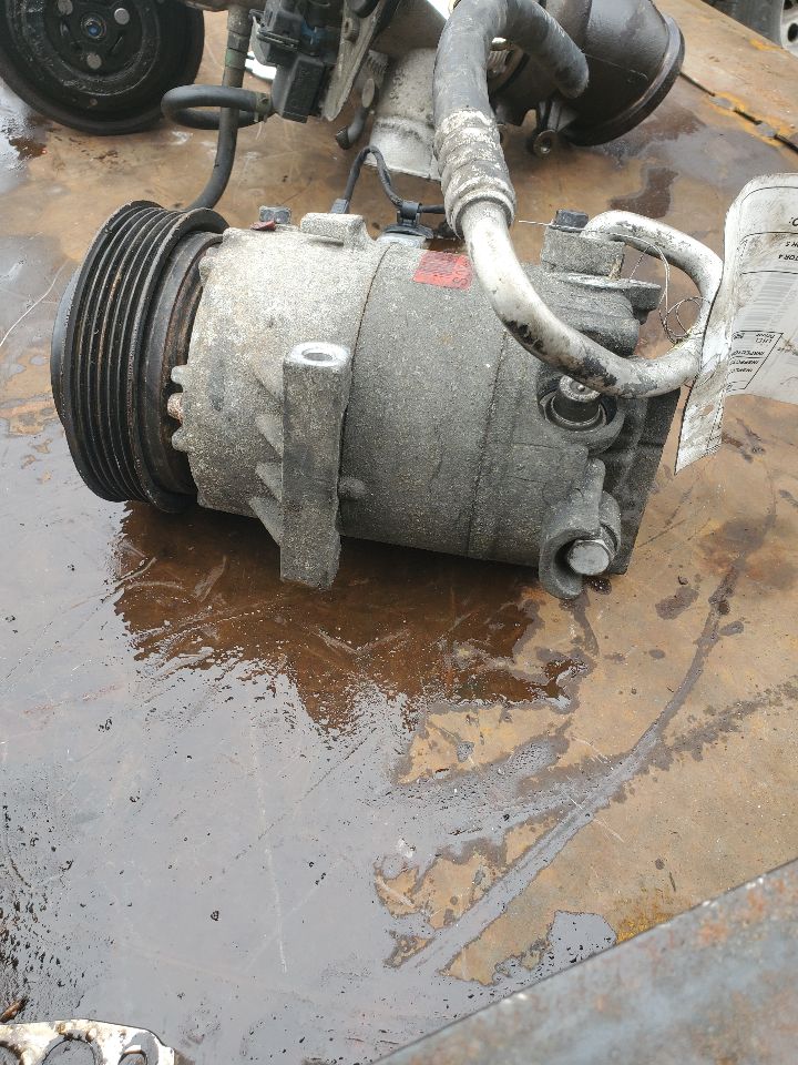 2012 HYUNDAI ELANTRA 4cyl Gasoline 1.8 PZEV AC COMPRESSOR - 418314 — photo 2