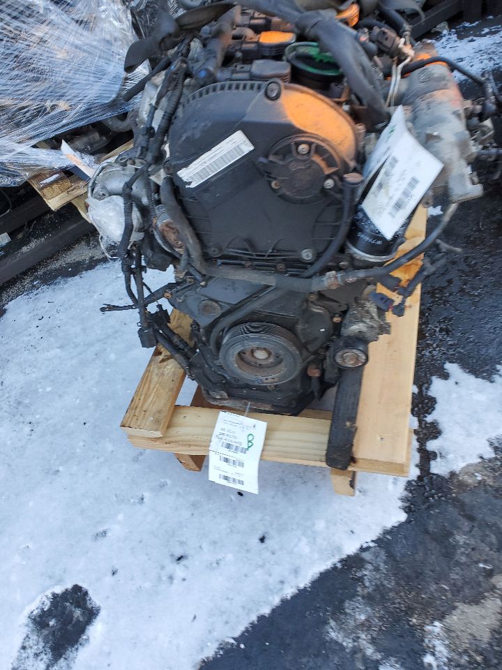 2014 AUDI A5 4cyl Gasoline Turbo 2.0 ENGINE ASSEMBLY - 418436