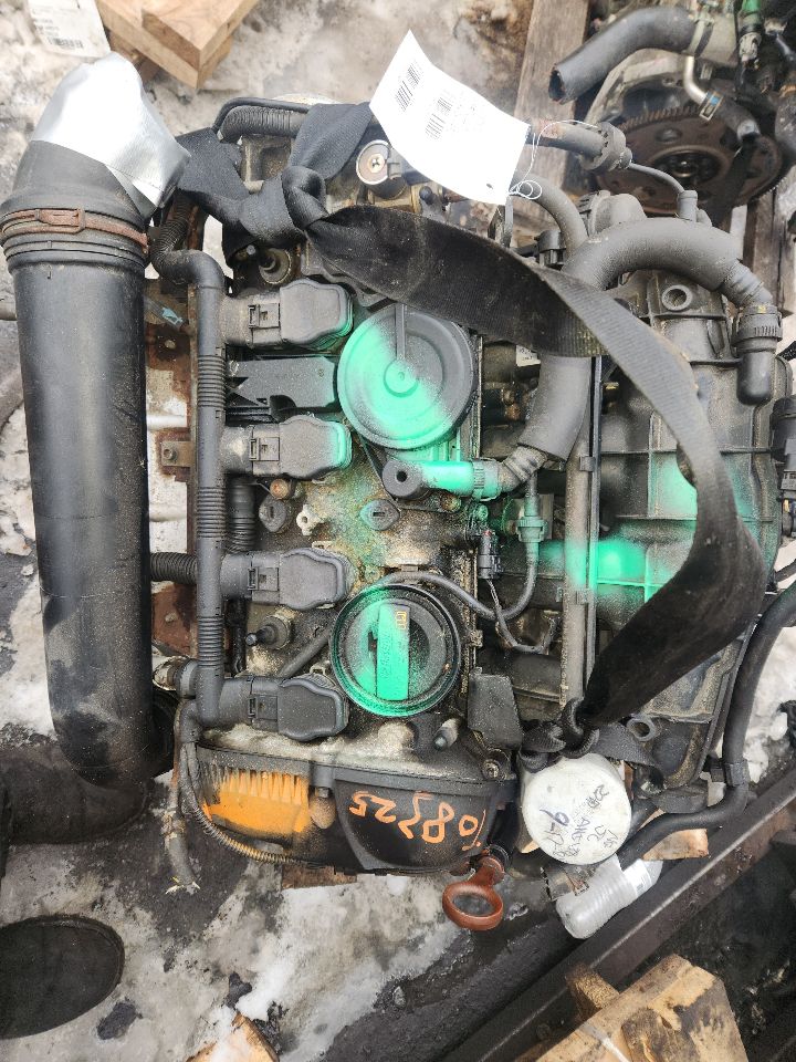 2010 VOLKSWAGEN CC 4cyl Gasoline Turbo 2.0 ENGINE ASSEMBLY - 418484