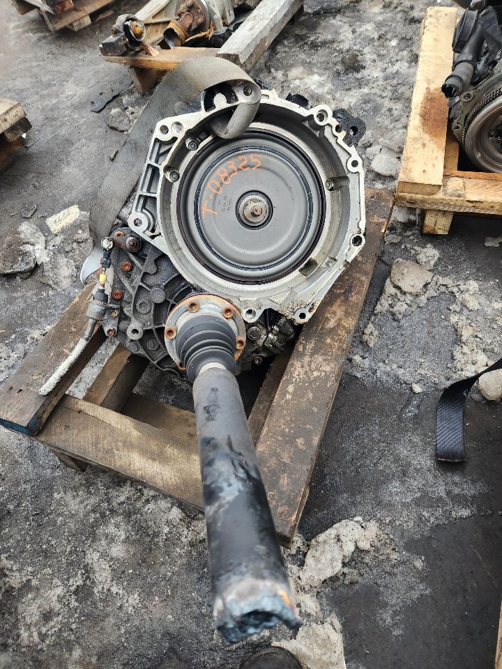 2010 VOLKSWAGEN CC 4cyl Gasoline Turbo 2.0 Transmiss,Transaxle - 418485 — photo 4