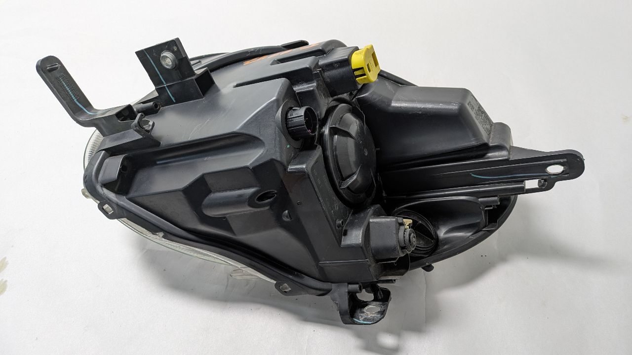 2017 FIAT 500 4cyl Gasoline Turbo 1.4 Right HEADLAMP ASSEMBLY - 418598 — photo 3