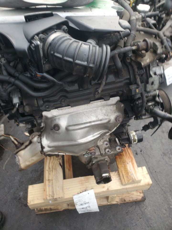 2009 INFINITI G37 6cyl Gasoline 3.7 ENGINE ASSEMBLY - 419476 — photo 3