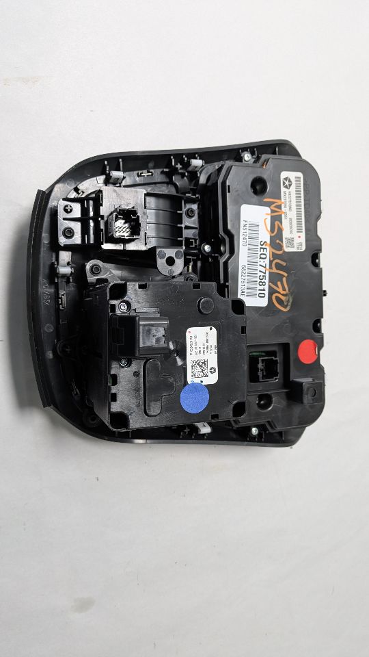 2015 CHRYSLER 200 6 cyl Gas Flex Fuel 3.6 TEMP CONTROL - 419911 — photo 4