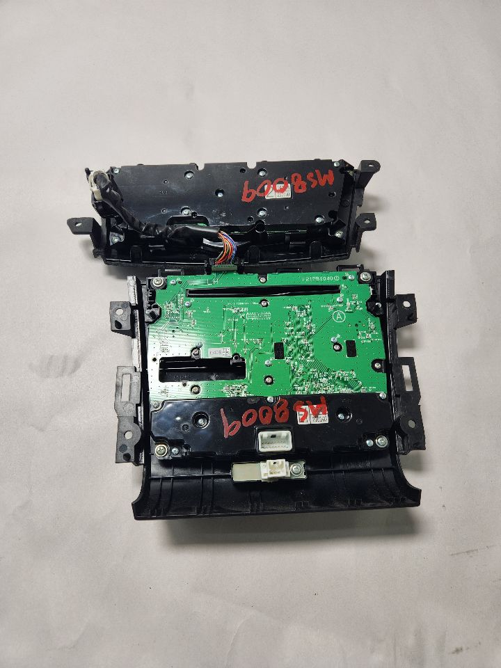 2011 NISSAN MURANO 6cyl Gasoline 3.5 TEMP CONTROL - 419963