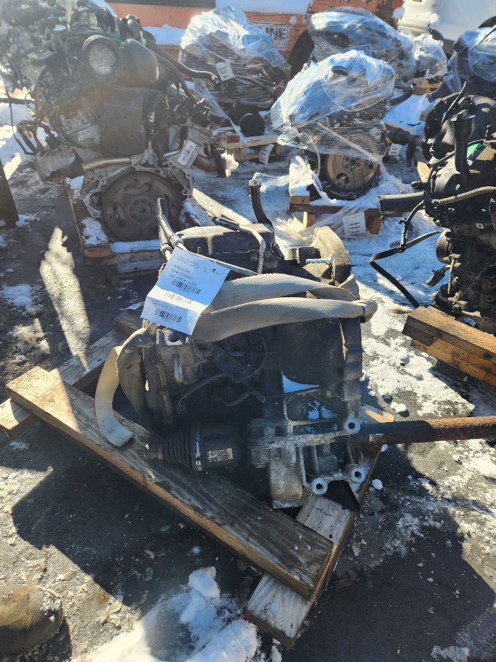 2014 CHRYSLER TOWN & COUNTRY 6cyl Gasoline 3.6 Transmiss,Transaxle - 420204 — photo 3