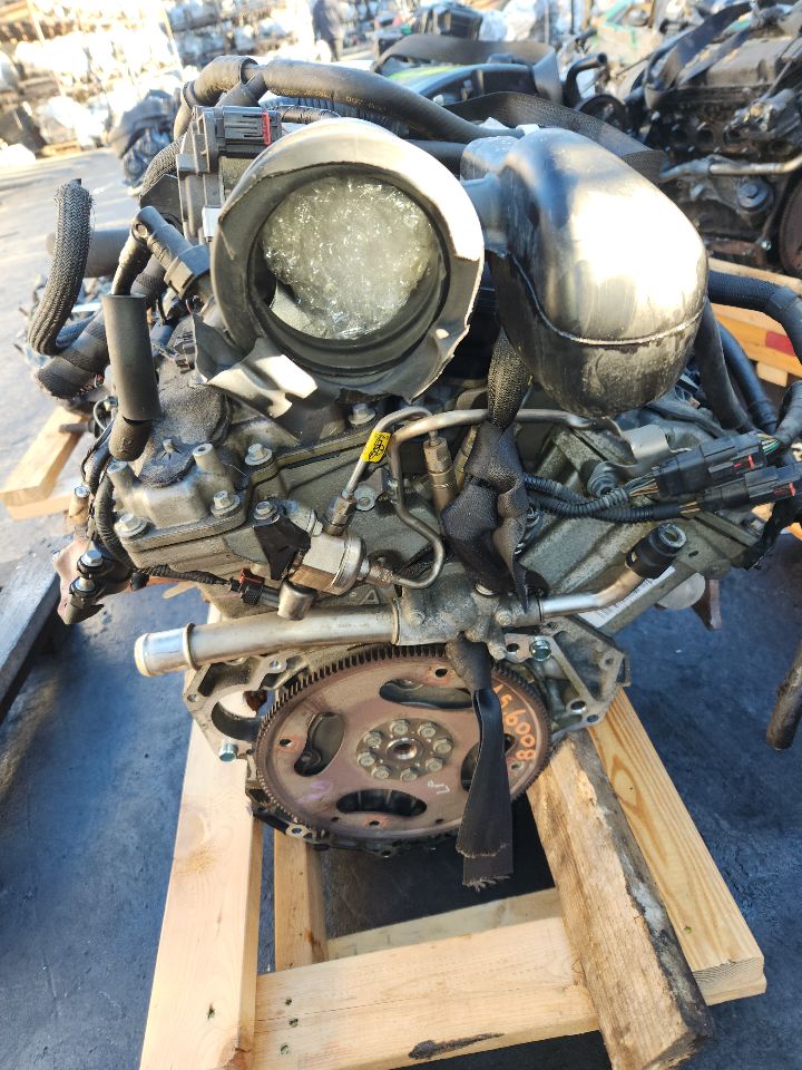 2015 CHEVROLET TRAVERSE 6cyl Gasoline 3.6 ENGINE ASSEMBLY - 421238 — photo 3
