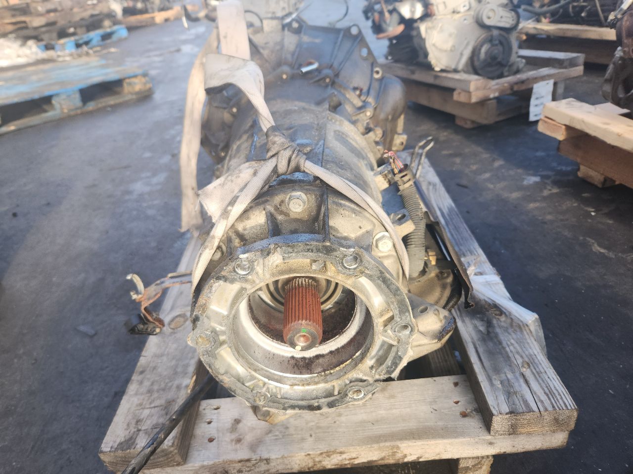 2007 GMC YUKON XL 1500 8cyl 6.2 liter gasoline Transmiss,Transaxle - 421316 — photo 5