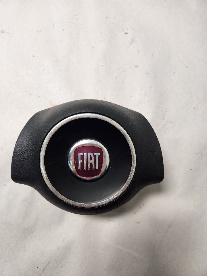 2012 FIAT 500 4cyl Gasoline 1.4 Left AIR BAG - 421620