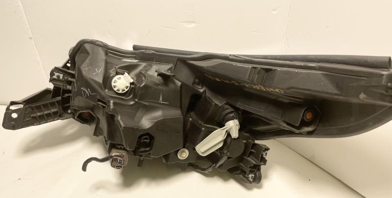2020 SUBARU LEGACY Right HEADLAMP ASSEMBLY - 422 — photo 5