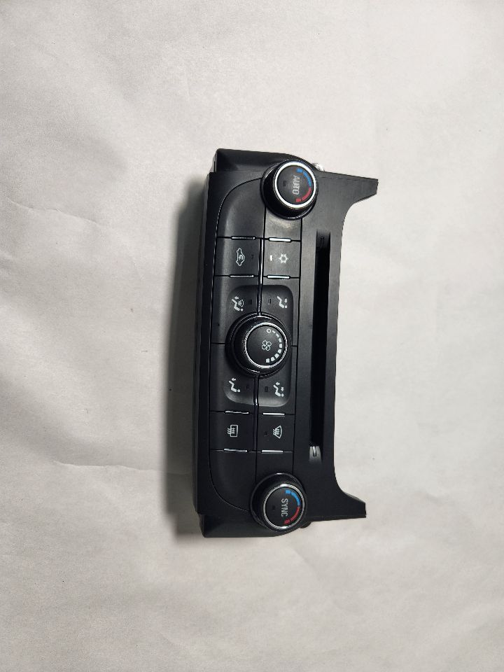 2015 CHEVROLET MALIBU 4cyl Gasoline 2.5 DOHC TEMP CONTROL - 422061