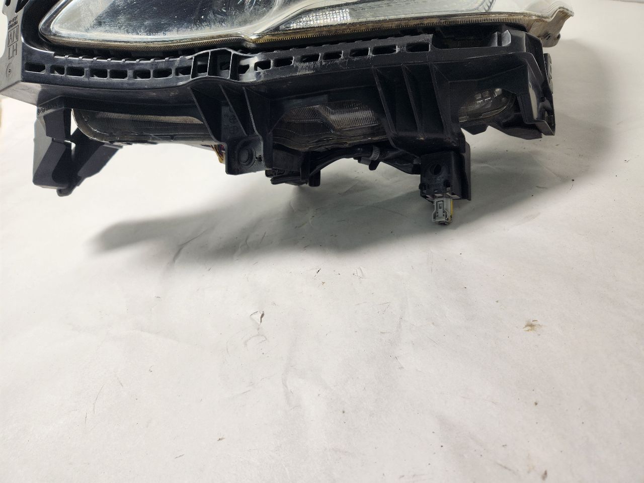 2020 SUBARU LEGACY Left HEADLAMP ASSEMBLY - 422196 — photo 2