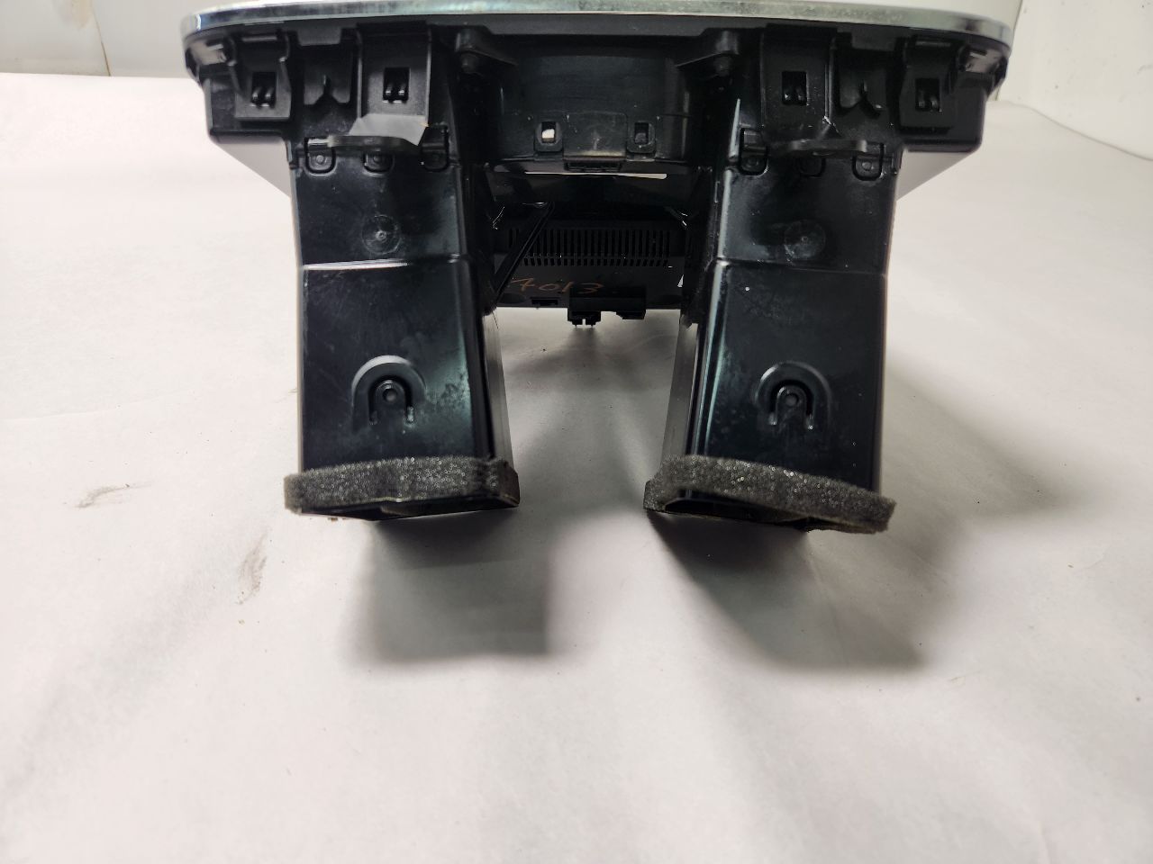 2013 CHRYSLER TOWN & COUNTRY 6cyl Gasoline 3.6 TEMP CONTROL - 423321 — photo 4