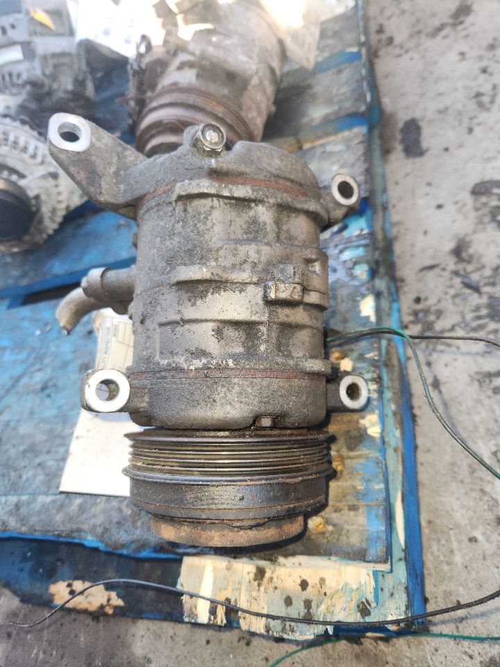 2011 GMC SAVANA 3500 VAN 8cyl Gasoline 4.8 AC COMPRESSOR - 423516 — photo 6