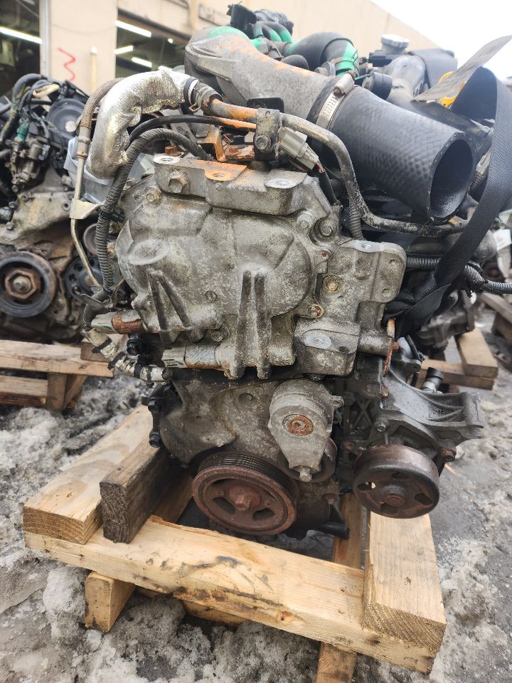 2012 NISSAN JUKE 4cyl Gasoline Turbo 1.6 ENGINE ASSEMBLY - 423976 — photo 4