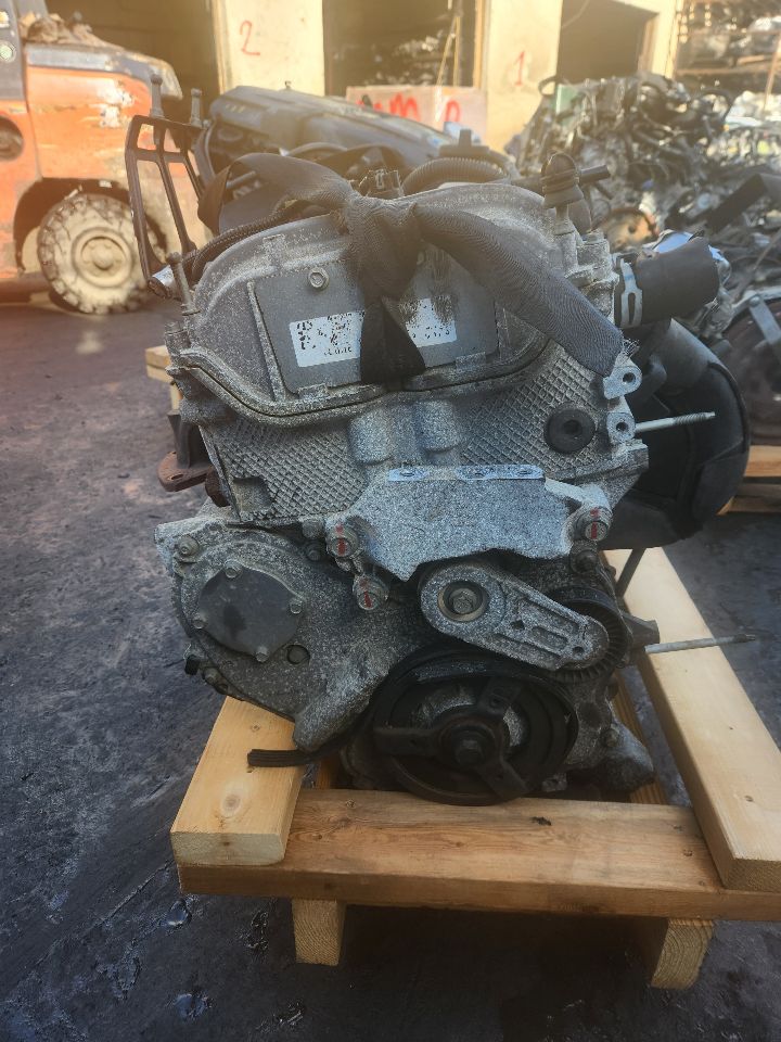2016 CHEVROLET EQUINOX 4cyl Gasoline 2.4 ENGINE ASSEMBLY - 424324 — photo 3