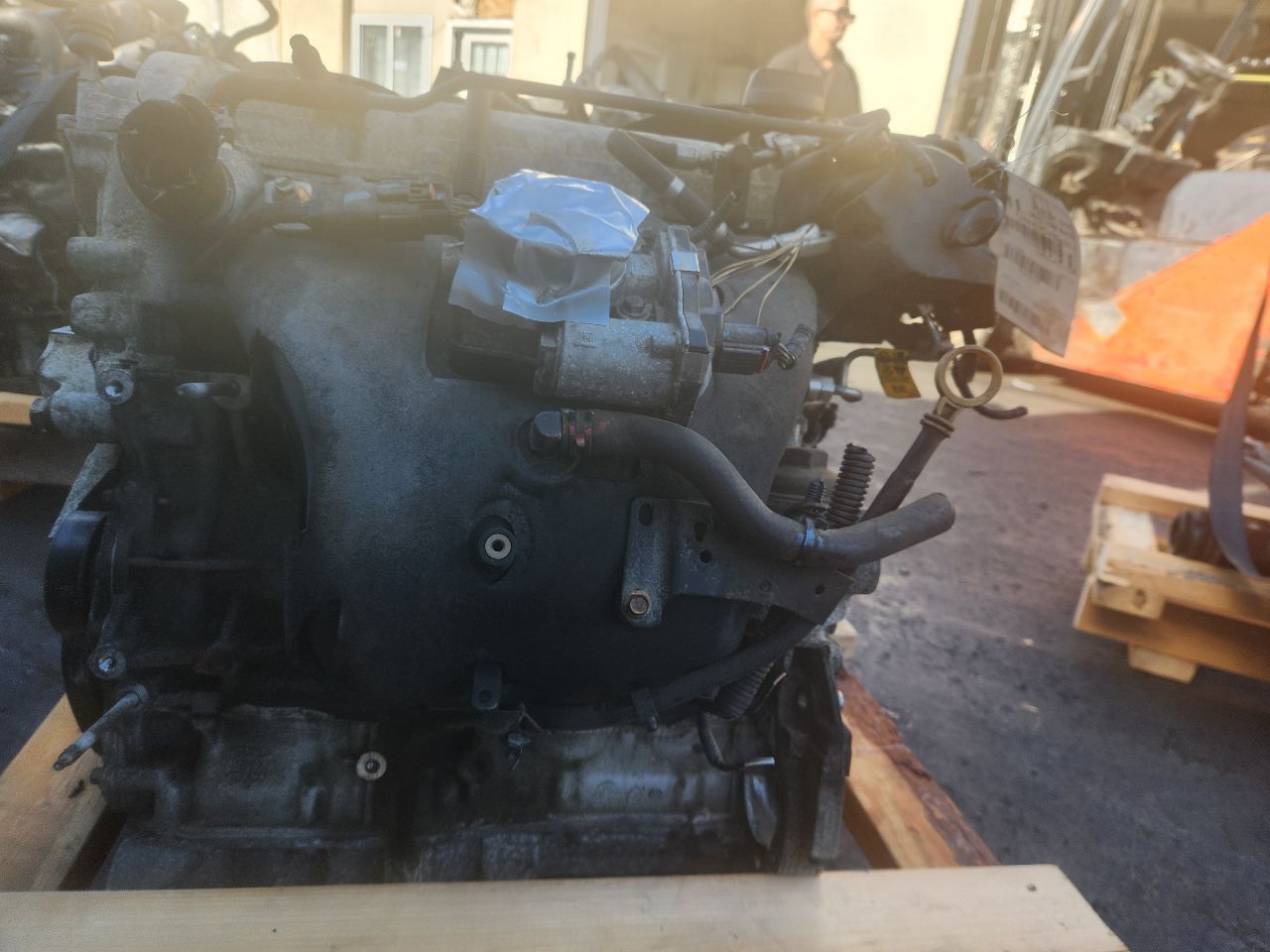 2016 CHEVROLET EQUINOX 4cyl Gasoline 2.4 ENGINE ASSEMBLY - 424324 — photo 4