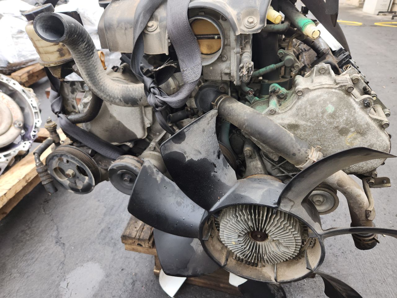 2005 NISSAN TITAN 8cyl Gasoline 5.6 Flex ENGINE ASSEMBLY - 424464