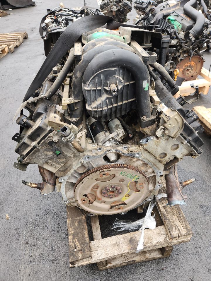2005 NISSAN TITAN 8cyl Gasoline 5.6 Flex ENGINE ASSEMBLY - 424464 — photo 5